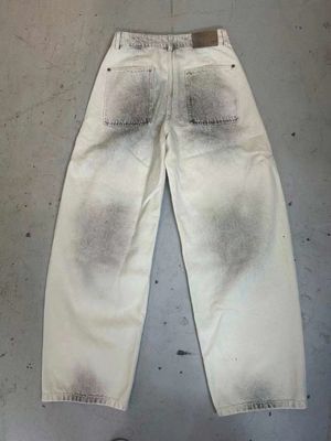 Hoge taille design denim bodem voor een vleiend silhouet