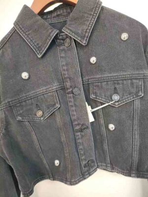 Vintage Elegance Geknipt Denim Jacket Trendy Edgy Look Voor Verschillende Outfits