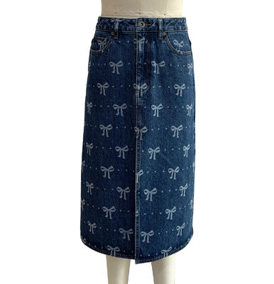 All Over Bow Print lange denim rok voor een speels en vrouwelijk ontwerp